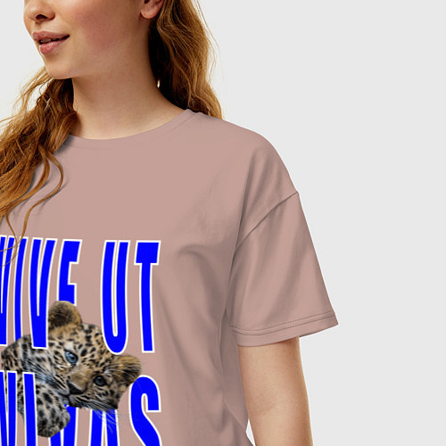 Женская футболка оверсайз Vive ut vivas / Пыльно-розовый – фото 3