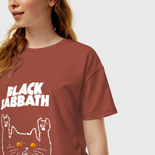 Женская футболка оверсайз Black Sabbath rock cat / Кирпичный – фото 3