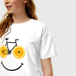 Футболка оверсайз женская Апельсиновое лето с велосипедом, цвет: белый — фото 2