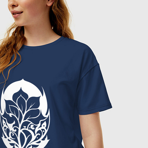 Женская футболка оверсайз Белый цветок / Тёмно-синий – фото 3