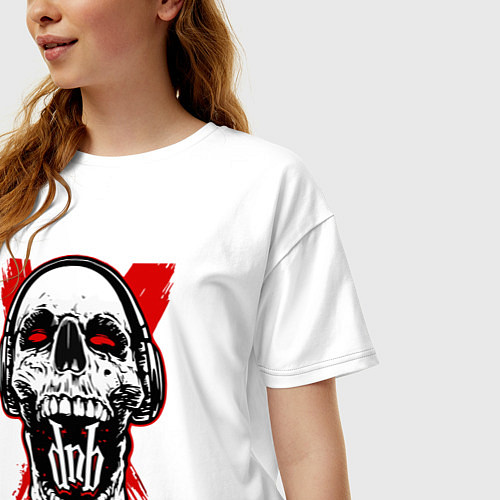 Женская футболка оверсайз DnB skull / Белый – фото 3