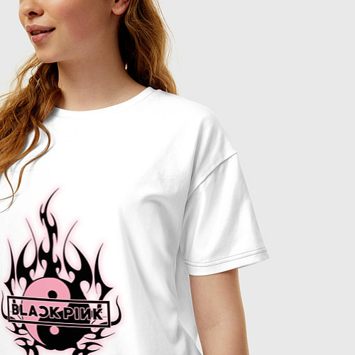 Женская футболка оверсайз Blackpink - logo in yang / Белый – фото 3