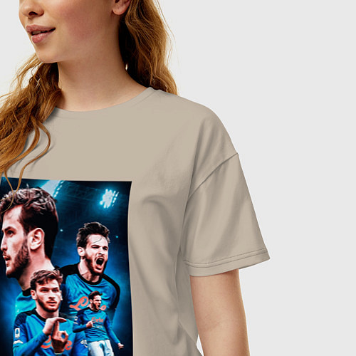 Женская футболка оверсайз Хвича Кварацхелия Наполи / Миндальный – фото 3