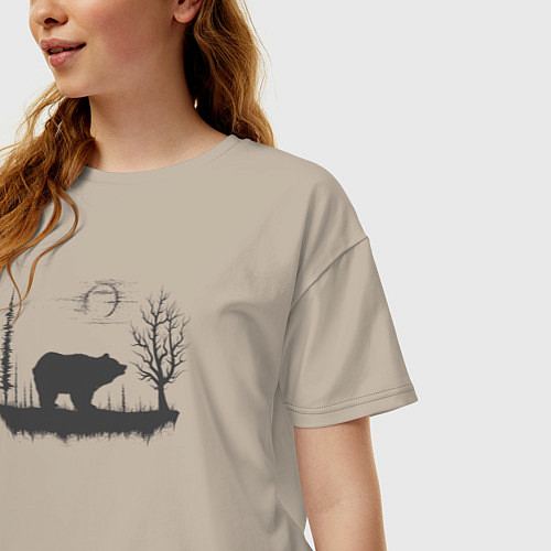Женская футболка оверсайз Медведь в природе / Миндальный – фото 3