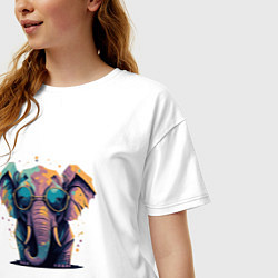 Футболка оверсайз женская Красочный слон в очках, цвет: белый — фото 2