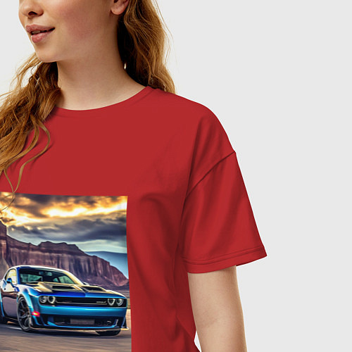 Женская футболка оверсайз Авто Додж Челленджер / Красный – фото 3