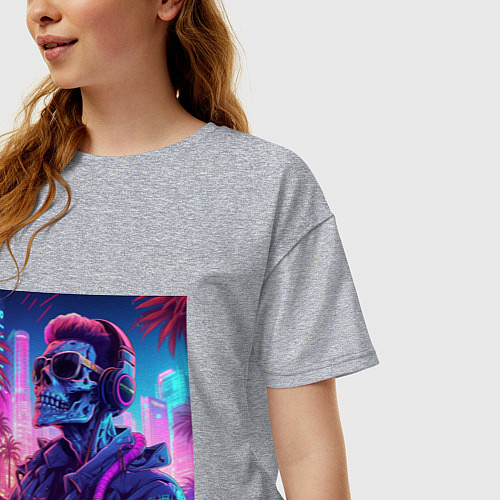 Женская футболка оверсайз Скелет на фоне неонового города / Меланж – фото 3