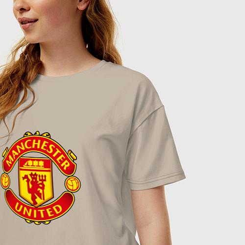 Женская футболка оверсайз Манчестер Юнайтед фк спорт / Миндальный – фото 3