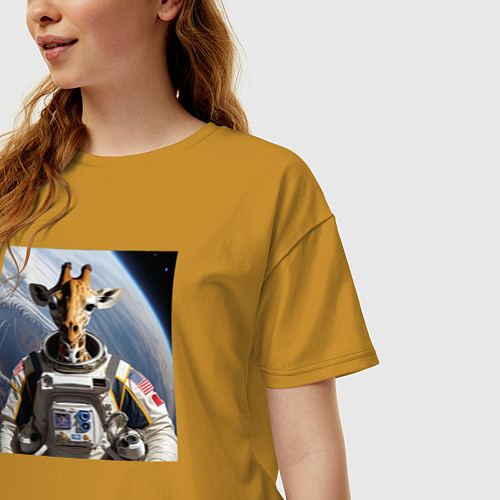 Женская футболка оверсайз Жираф астронавт / Горчичный – фото 3