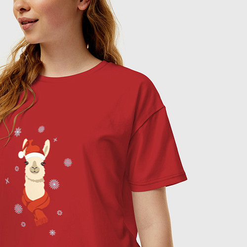 Женская футболка оверсайз Лама в красной шляпе и шарфе / Красный – фото 3