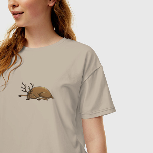 Женская футболка оверсайз Спящий олень / Миндальный – фото 3