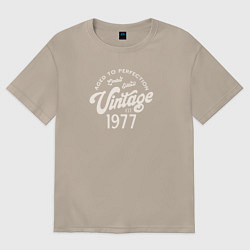 Футболка оверсайз женская 1977 год - выдержанный до совершенства, цвет: миндальный