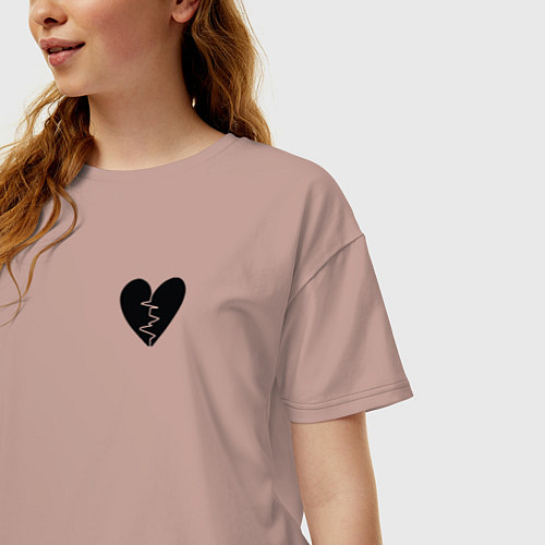 Женская футболка оверсайз Разбитое сердце в груди / Пыльно-розовый – фото 3