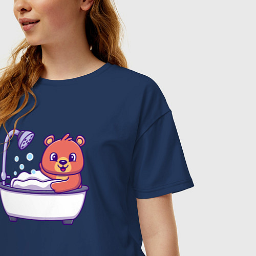 Женская футболка оверсайз Мишка в ванне / Тёмно-синий – фото 3
