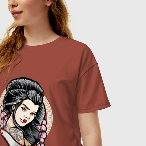 Женская футболка оверсайз Девушка с татуировкой дракона / Кирпичный – фото 3