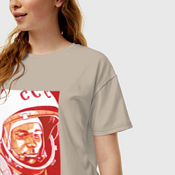 Футболка оверсайз женская Gagarin in red, цвет: миндальный — фото 2