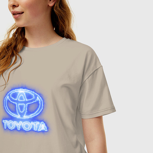 Женская футболка оверсайз Toyota neon / Миндальный – фото 3
