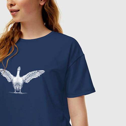 Женская футболка оверсайз Утка машет крыльями / Тёмно-синий – фото 3