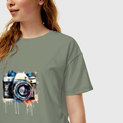 Футболка оверсайз женская Фотоаппарат акварель, цвет: авокадо — фото 2