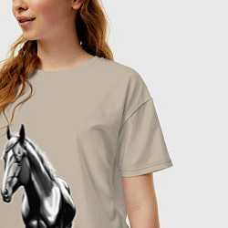 Футболка оверсайз женская Портрет лошади, цвет: миндальный — фото 2
