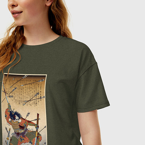 Женская футболка оверсайз Японский самурай с катаной и нагинатой: гравюра ук / Меланж-хаки – фото 3