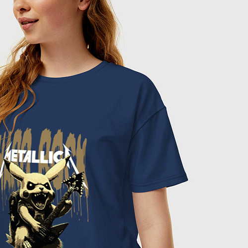 Женская футболка оверсайз Metallica на фоне тяжёлого рока от Пикачу / Тёмно-синий – фото 3
