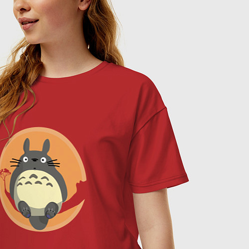 Женская футболка оверсайз Totoro on the tree / Красный – фото 3