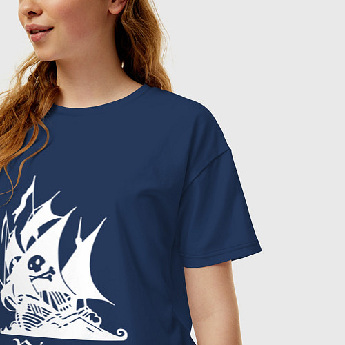 Женская футболка оверсайз Пиратский корабль весёлый Роджер / Тёмно-синий – фото 3