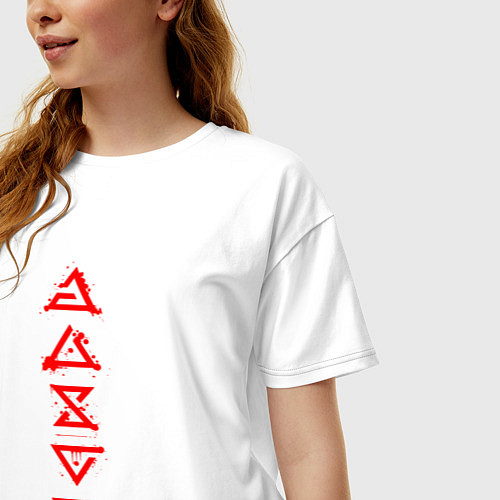 Женская футболка оверсайз Знаки ведьмака с подтеками / Белый – фото 3