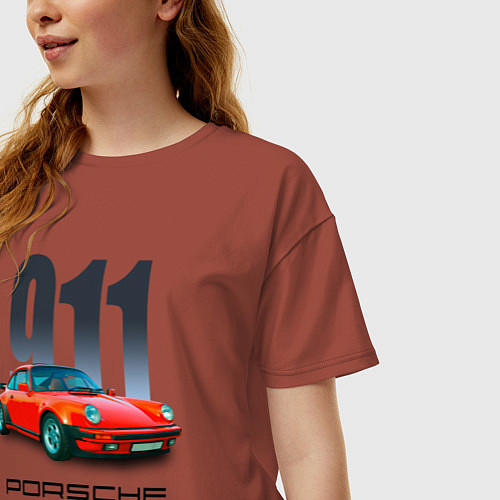 Женская футболка оверсайз Porsche 911 спортивный немецкий автомобиль / Кирпичный – фото 3