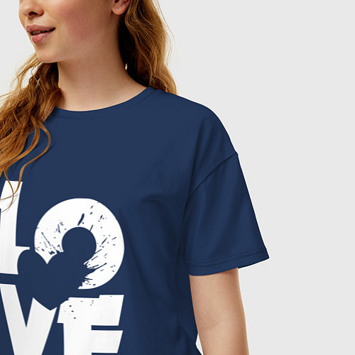Женская футболка оверсайз Love heart / Тёмно-синий – фото 3