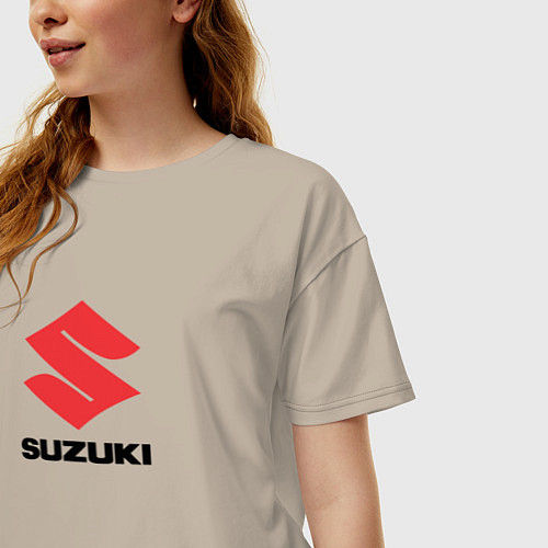 Женская футболка оверсайз Suzuki brend auto / Миндальный – фото 3