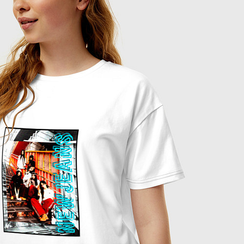 Женская футболка оверсайз NewJeans grunge / Белый – фото 3