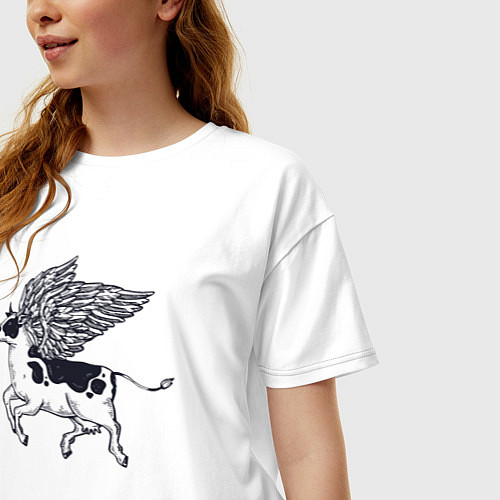 Женская футболка оверсайз Крылатая корова / Белый – фото 3