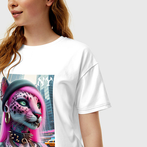 Женская футболка оверсайз Панк девушка-леопард в татухах в Нью-Йорке / Белый – фото 3