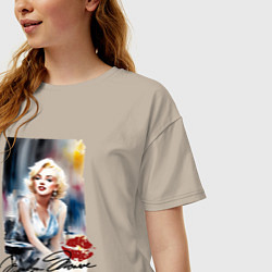 Футболка оверсайз женская Мэрилин Монро - звезда, цвет: миндальный — фото 2