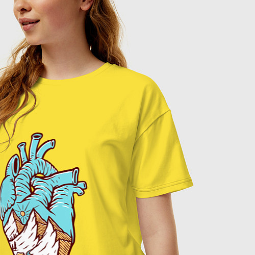 Женская футболка оверсайз Сердце и горы / Желтый – фото 3