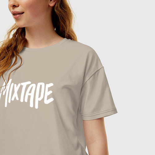 Женская футболка оверсайз Mixtape logo / Миндальный – фото 3