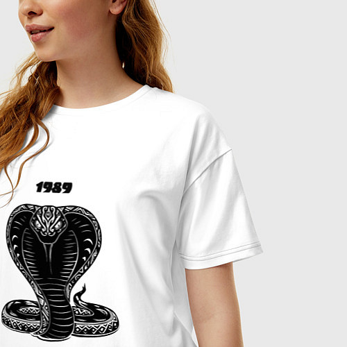 Женская футболка оверсайз Рожденный в год змеи 1989 год / Белый – фото 3