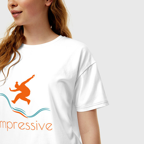 Женская футболка оверсайз Силуэт и надпись impressive / Белый – фото 3