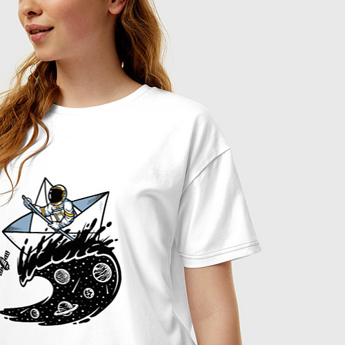 Женская футболка оверсайз Кораблик на космической волне / Белый – фото 3