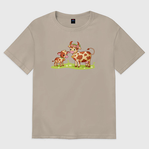 Женская футболка оверсайз Телёнок и корова / Миндальный – фото 1