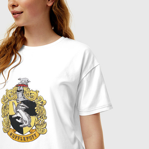 Женская футболка оверсайз Hufflepuff факультет университета Хогвартс с барсу / Белый – фото 3