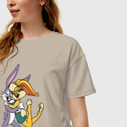 Футболка оверсайз женская Bugs Bunny - Lola Bunny, цвет: миндальный — фото 2
