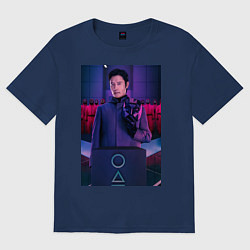 Футболка оверсайз женская Игра в кальмара ведущий с солдатами, цвет: тёмно-синий