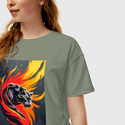 Футболка оверсайз женская Пантера в огненном вихре, цвет: авокадо — фото 2