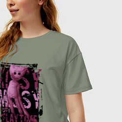 Футболка оверсайз женская Кисси Мисси из Poppy Playtime, цвет: авокадо — фото 2