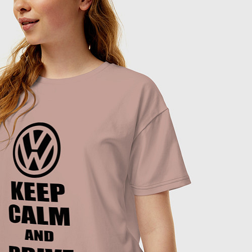 Женская футболка оверсайз Keep Calm & Drive VW / Пыльно-розовый – фото 3