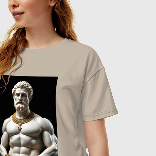Женская футболка оверсайз Античный герой с цепочкой / Миндальный – фото 3
