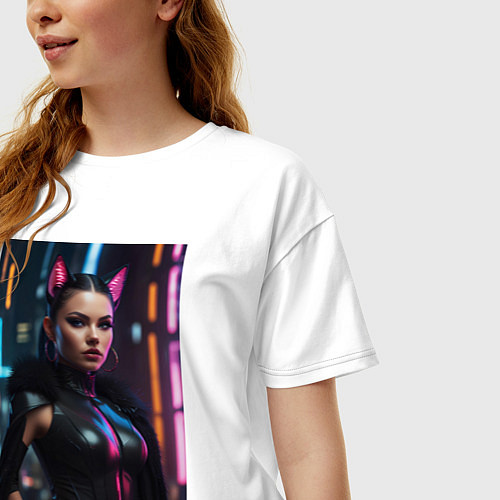 Женская футболка оверсайз Девушка с кошачьими ушами стоит на фоне небоскребо / Белый – фото 3